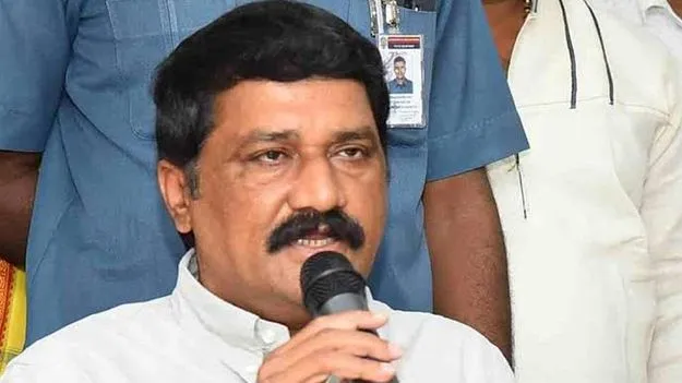 అధినాయకుడి తీరు నచ్చకే వైసీపీని వీడుతున్నారు: గంటా శ్రీనివాసరావు